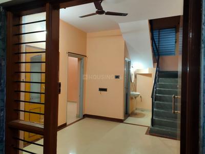 Gallery Cover Image of 800 Sq.ft 2 BHK Independent House for rent in Chamrajpet for 15500