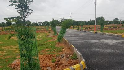 Gallery Cover Image of Sq.ft Residential Plot for buy in Hayathnagar for 1900000