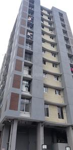 Gallery Cover Image of 750 Sq.ft 2 BHK Apartment for buy in Dahisar East for 13000000
