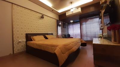Gallery Cover Image of 3000 Sq.ft 2 BHK Apartment for rent in Andheri West for 150000