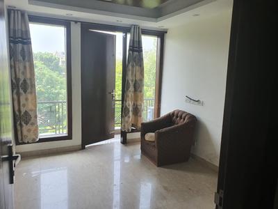 Gallery Cover Image of 1500 Sq.ft 3 BHK Apartment for rent in RWA Block K Lajpat Nagar 2, Lajpat Nagar for 40000