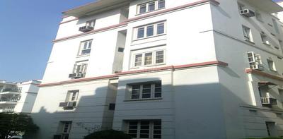 Gallery Cover Image of 2100 Sq.ft 3 BHK Apartment for buy in DLF Phase 3 for 29000000