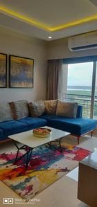 Gallery Cover Image of 900 Sq.ft 2 BHK Apartment for buy in Malad West for 15500000
