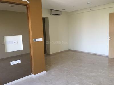 Gallery Cover Image of 1650 Sq.ft 3 BHK Apartment for rent in Goregaon East for 78000