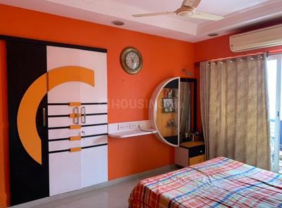 Gallery Cover Image of 1000 Sq.ft 2 BHK Apartment for buy in Ahuja Clubbe Life, Borivali West for 24000000