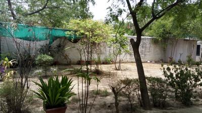 Gallery Cover Image of Sq.ft Residential Plot for buy in Sainik Farm for 35000000