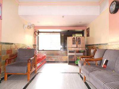 Gallery Cover Image of 1000 Sq.ft 3 BHK Apartment for buy in Kandivali West for 12500000