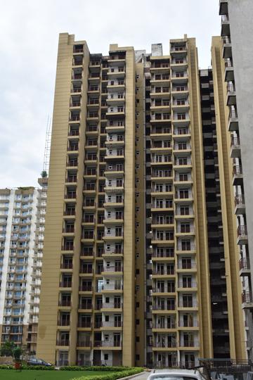 Aims Green Avenue - Image 5