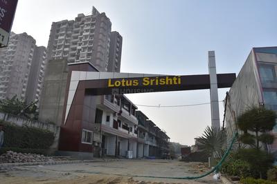 Renowned Lotus Sristhi