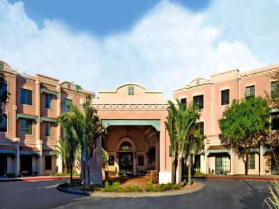 Gallery Cover Image of 1116 Sq.ft 2 BHK Villa for rent in Anandam Retirement Community, Genguvarpatti for 16000