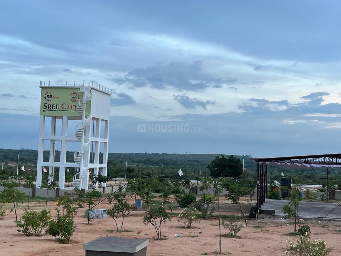 https://is1-2.housingcdn.com/4f2250e8/3cc22a63d484f47d840fec569db67e35/v0/fs/sr_sree_city-ibrahimpatnam_telangana-hyderabad-sr_group.jpeg