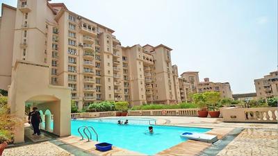DLF Beverly Park 2