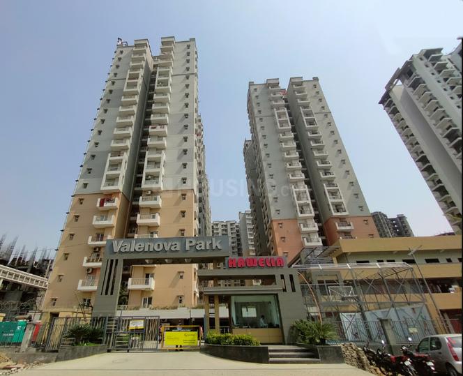 Hawelia Valenova Park - Image 4