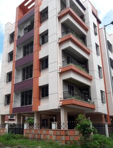 Gallery Cover Image of 1020 Sq.ft 2 BHK Independent Floor for rent in Kankurgachi Apartment, Phool Bagan for 17000
