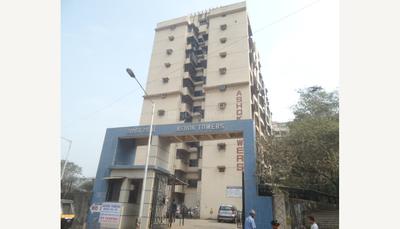 Gallery Cover Image of 1075 Sq.ft 2 BHK Apartment for rent in Ashok Towers, Andheri East for 33000