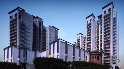 Gallery Cover Image of 5000 Sq.ft 10 BHK Villa for buy in Unitech Uniworld City South, Sector 30 for 45000000