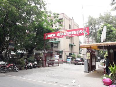 Gallery Cover Image of 1200 Sq.ft 3 BHK Apartment for buy in Rose Apartment, Sector 14 Rohini for 17000000
