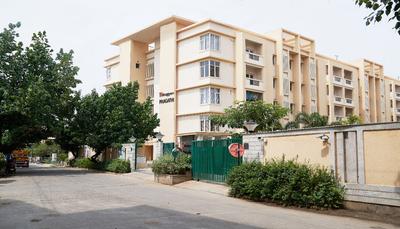 Gallery Cover Image of 620 Sq.ft 1 BHK Apartment for rent in Bhaggyam Pragathi, Karapakkam for 15000