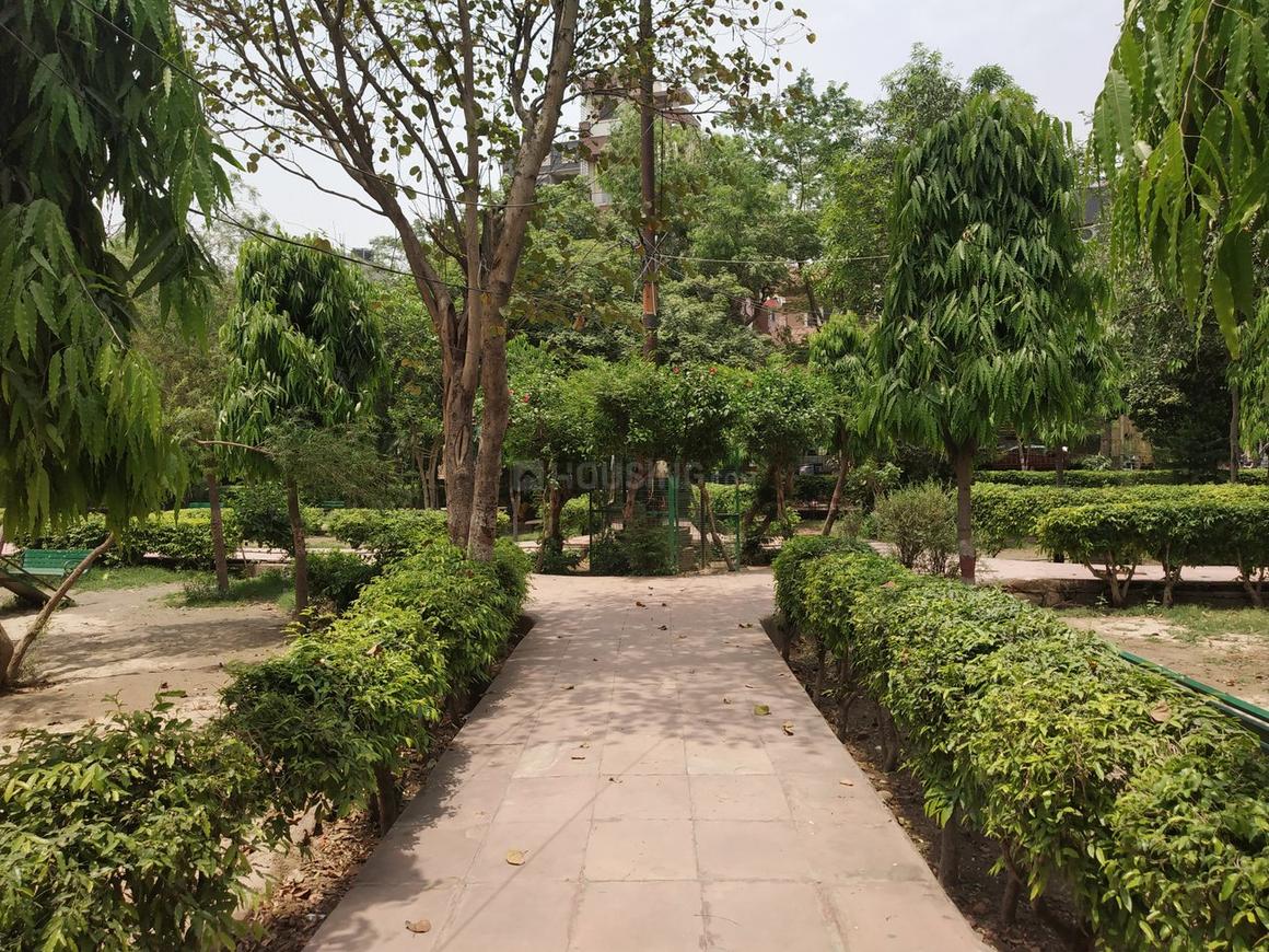 Mayurdhwaj Apartments in Geeta Colony, New Delhi Price, Reviews